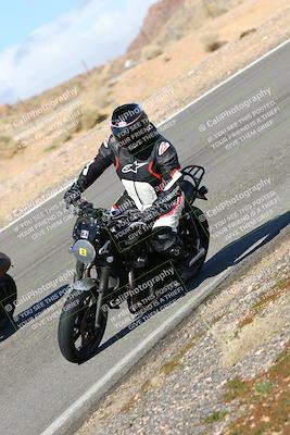 media/Feb-05-2023-Classic Track Day (Sun) [[c35aca4a42]]/Group 2/session 3 turn 13/